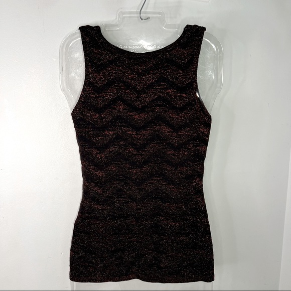 NEW Le Chateau Black & Metallic Red Zigzag Knit Tank Top Women’s Size XS - Picture 8 of 9